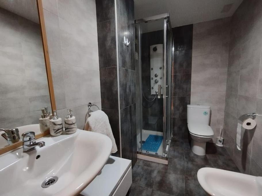 Precioso Piso Con Ducha Hidromasaje Vut-le-726 Apartment *